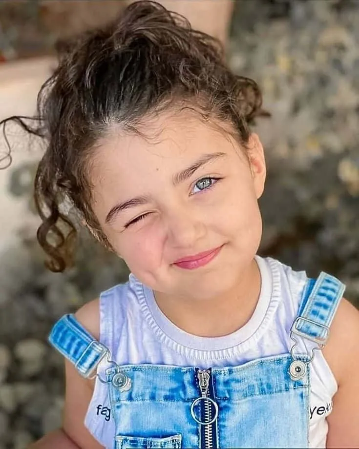 Cute Baby Girl Picture